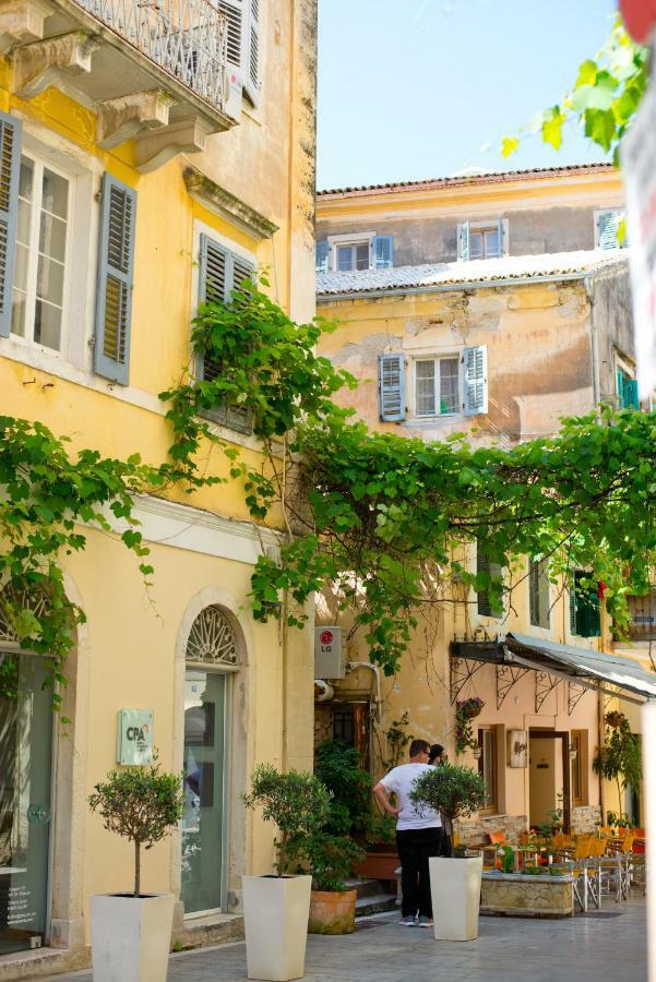 Attic Apartment In Corfu Old Town Centre Eksteriør billede